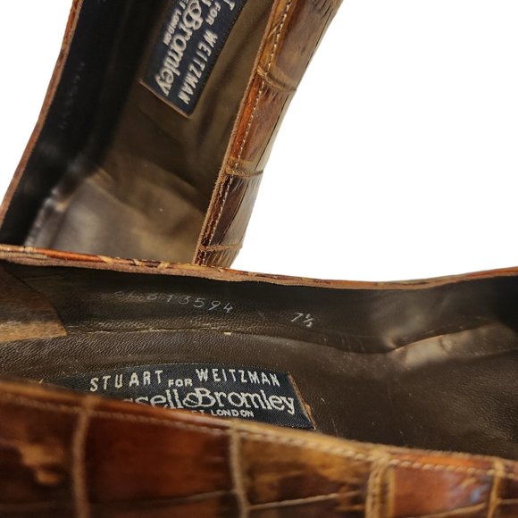 Stuart Weitzman Brown Tortoise Shell Leather Pump - Picture 7 of 11